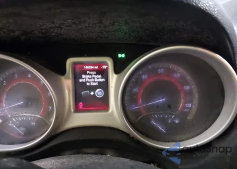 2013 Dodge Journey Sxt z USA, uszkodzony, nr VIN 3C4PDDBG4DT571357